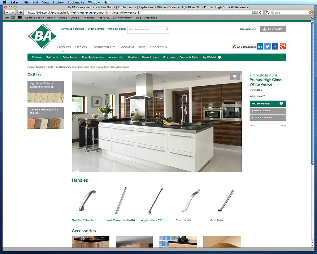 Media use: Worldwide Web - Bella Contemporary Life High Gloss Plun Prinus & White Venice kitchen.